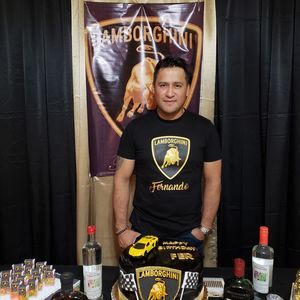 Meet your Posher, Fernando